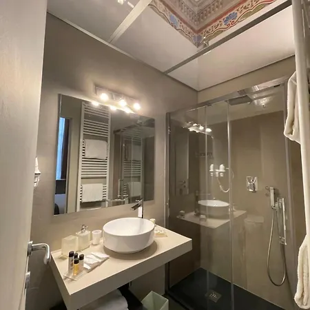Lucus Exclusive Bed And Breakfast Lucca Exterior photo