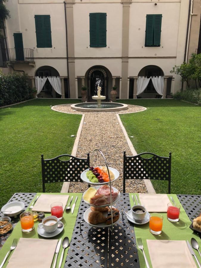 Lucus Exclusive Bed & Breakfast